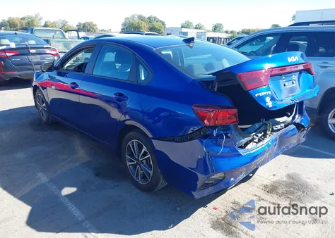 2023 Kia Forte Lxs из США, поврежденный, VIN 3KPF24AD6PE659893